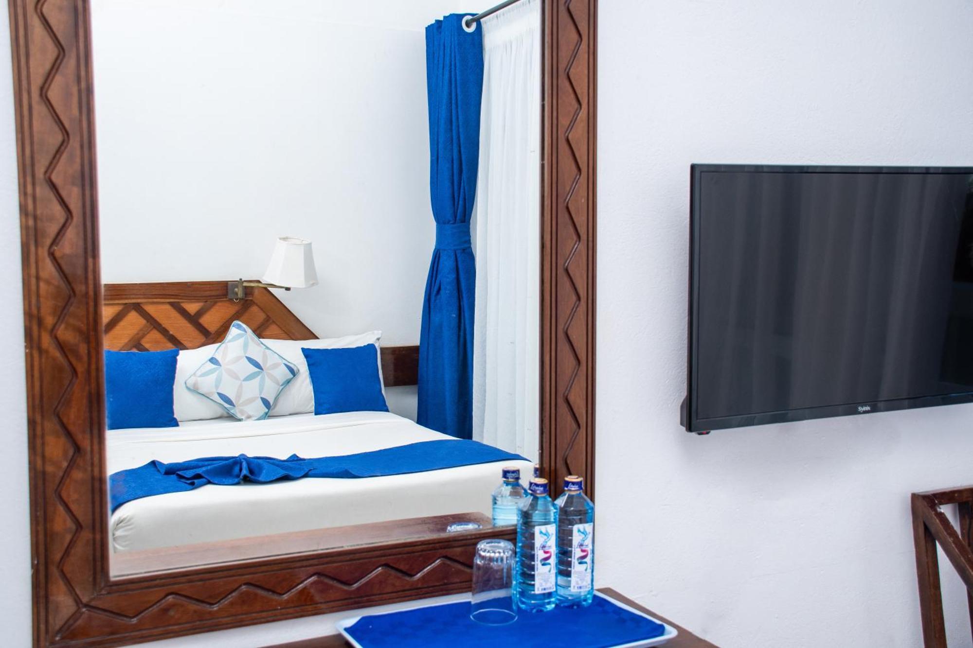 Mombasa Beach Hotel Exteriör bild
